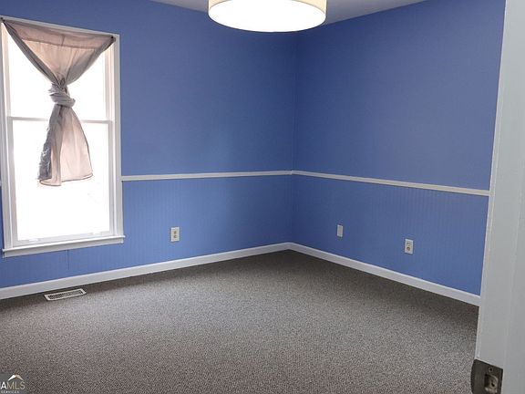 5th image of 150 Bunny Ln