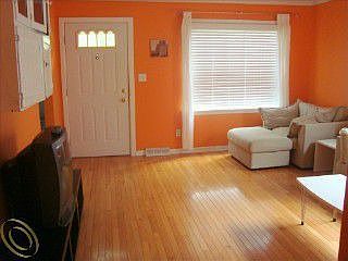 4th image of 2205 Barrett Ave