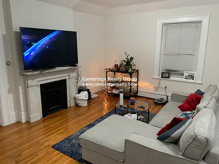 41 Crescent St #2 — Photo 5