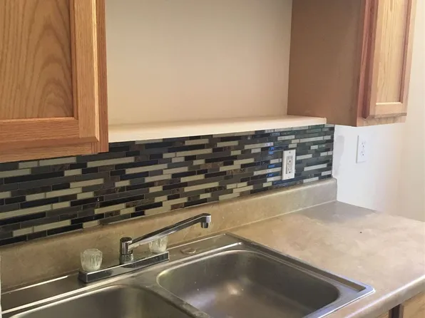 149 Clay St APT 2, New Haven, CT 06513