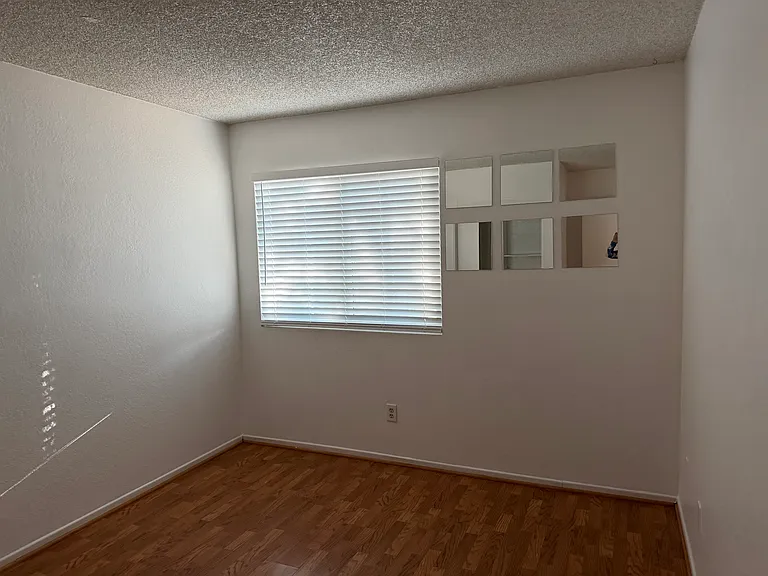 610 Jeremy Ct — Photo 9