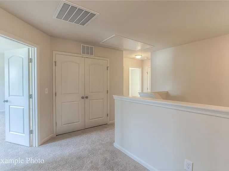 1141 Villa Clara Way — Photo 5
