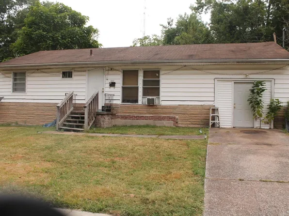 511 N Michaels St, Carbondale, IL 62901