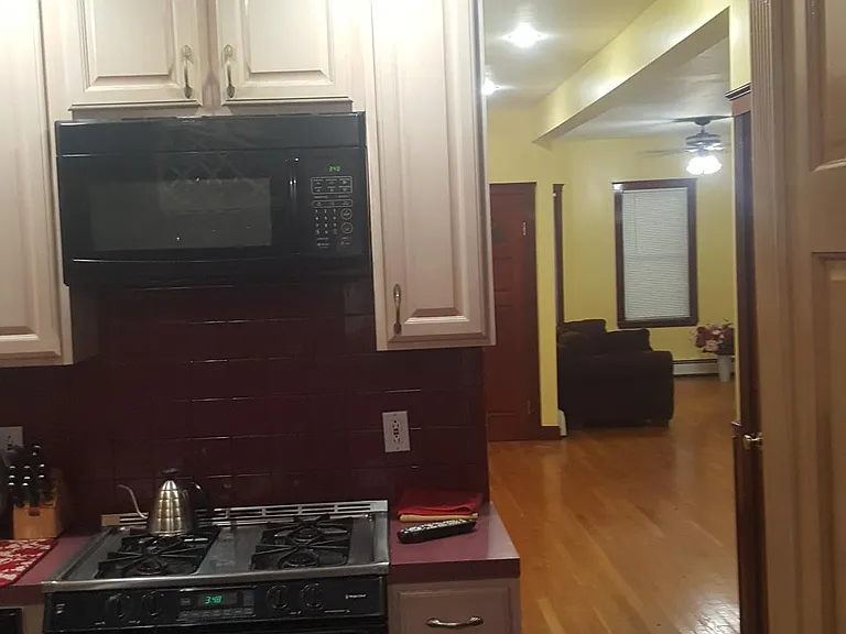8 Buttonwood St #3 — Photo 65