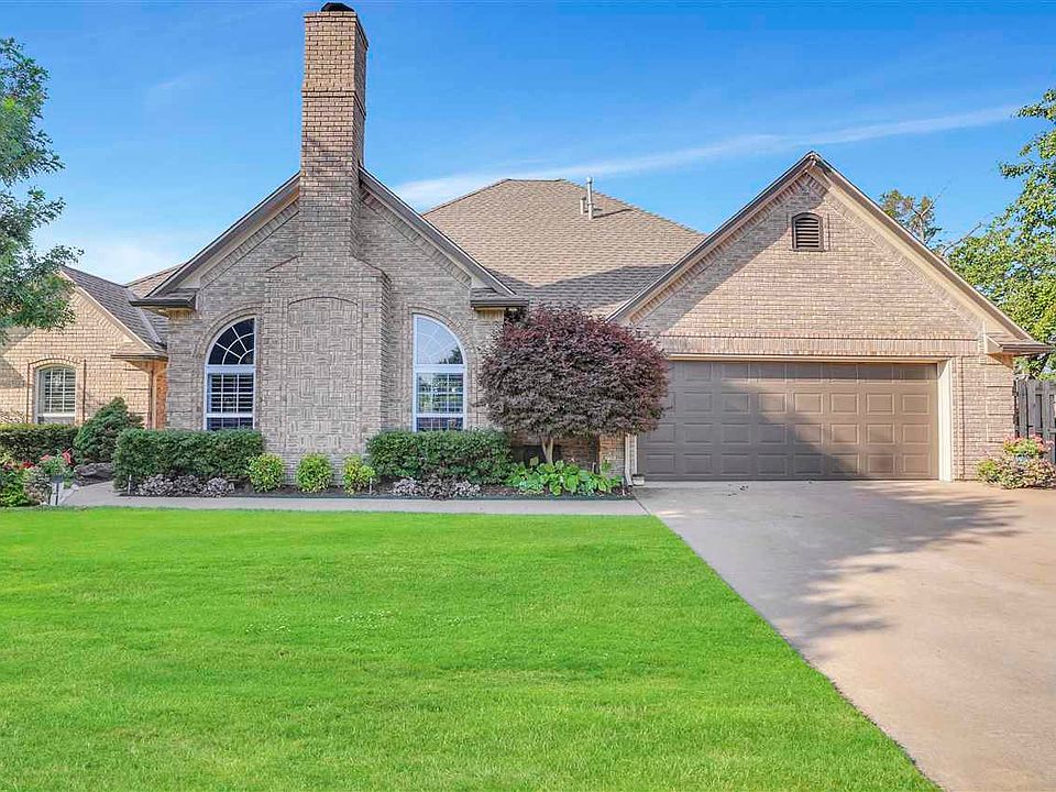 1st image of 7622 NW Chesley Dr