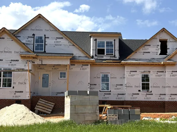 7321 Huckleberry Dr, Spring Hope, NC 27882