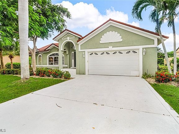 3rd image of 8549 S Lake Cir #8549