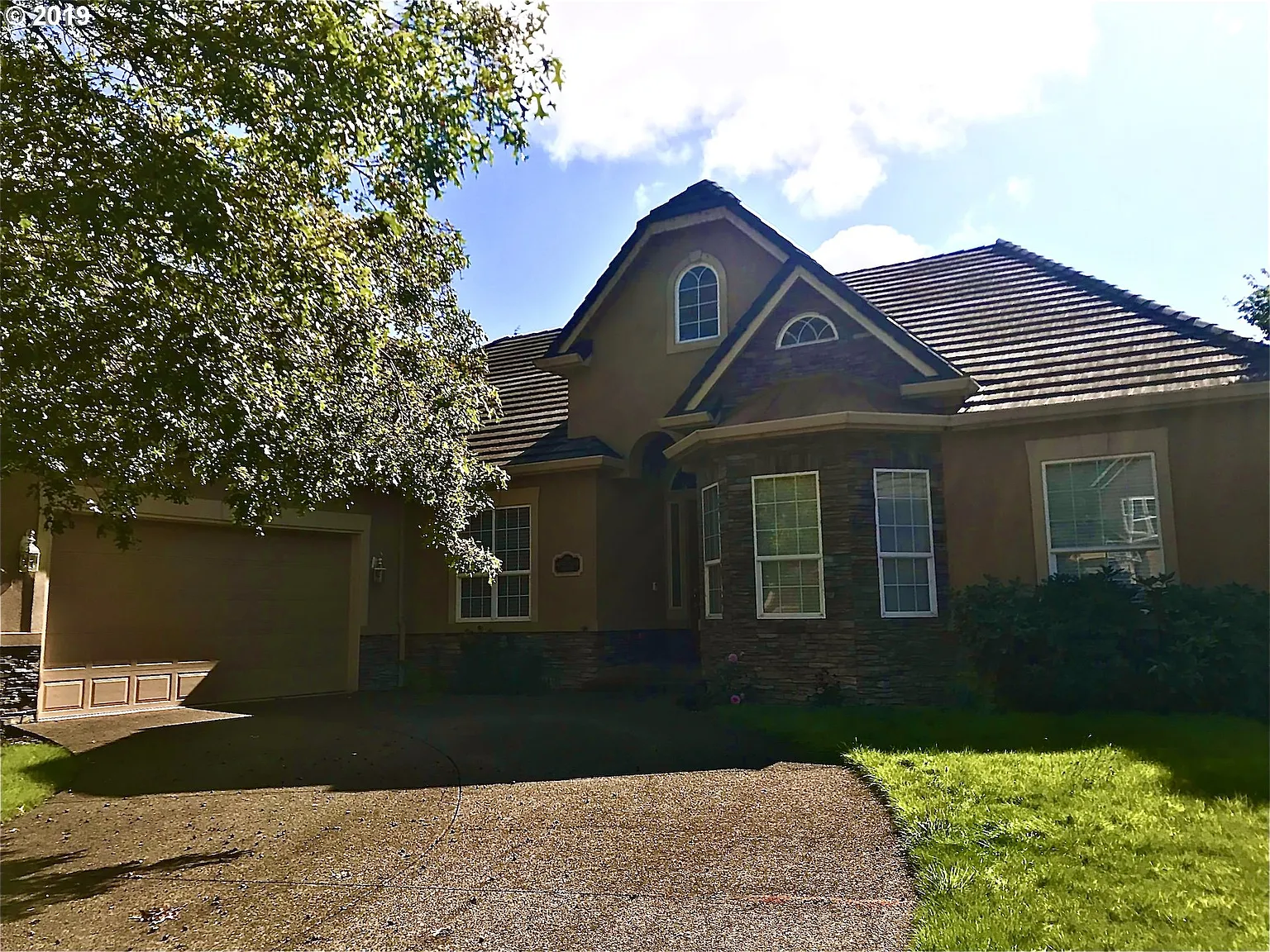 3383 Riverplace Dr photo 1
