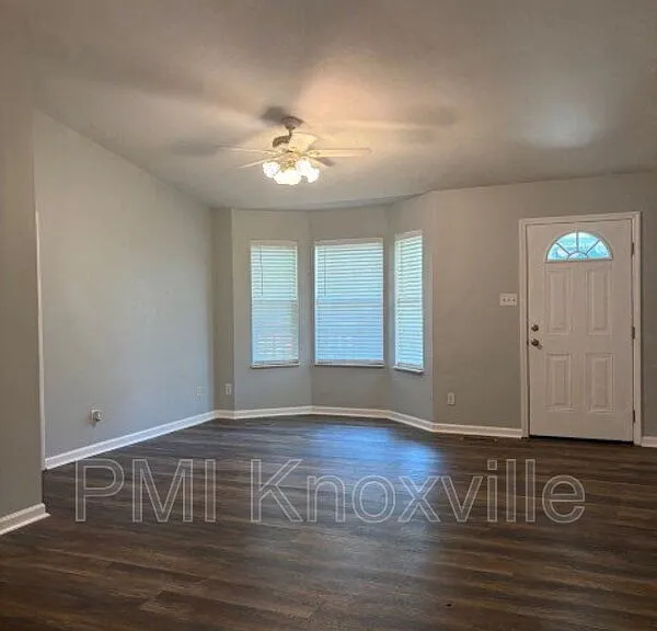4136 Larigo Dr — Photo 7