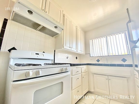 4th image of 1220 Cole Pl #6A