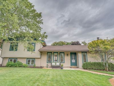 1630 Meadowlane St, Wolverine Lake, MI, 48390