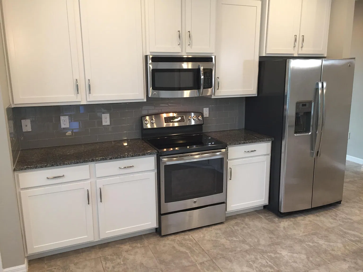 3120 Oriole Dr — Photo 4
