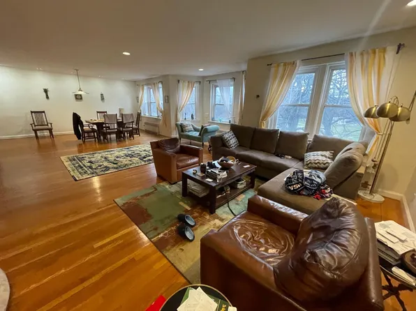 24 Dean Rd, Brookline, MA