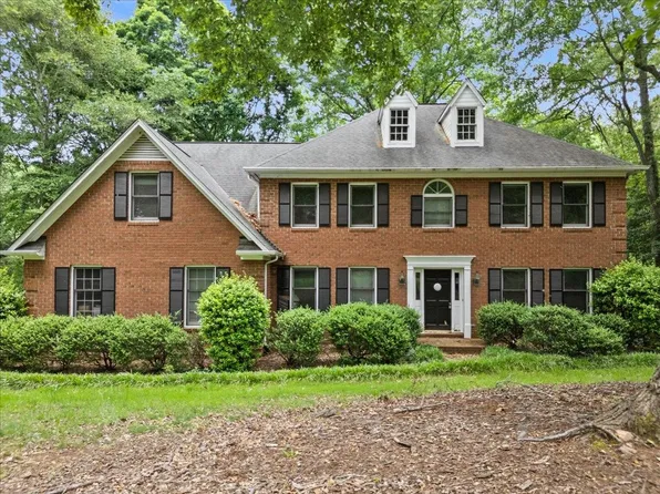 402 Woodgrove Trce, Spartanburg, SC 29301