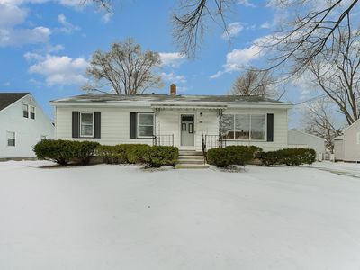 708 Elm St, Essexville, MI, 48732