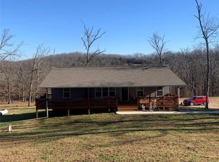 7312 Hardecke Rd, Sullivan, MO 63080