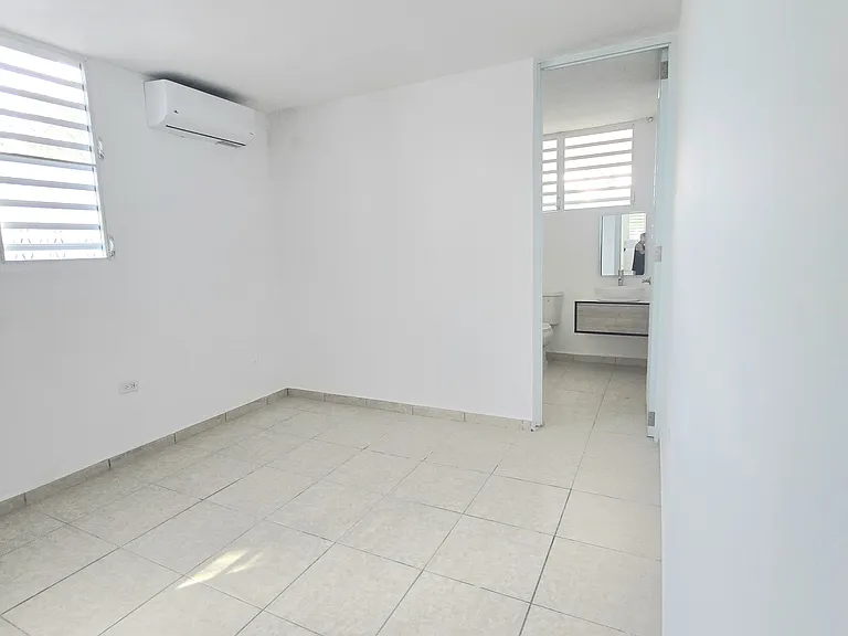 339 Avenida Lopategui Cir — Photo 22
