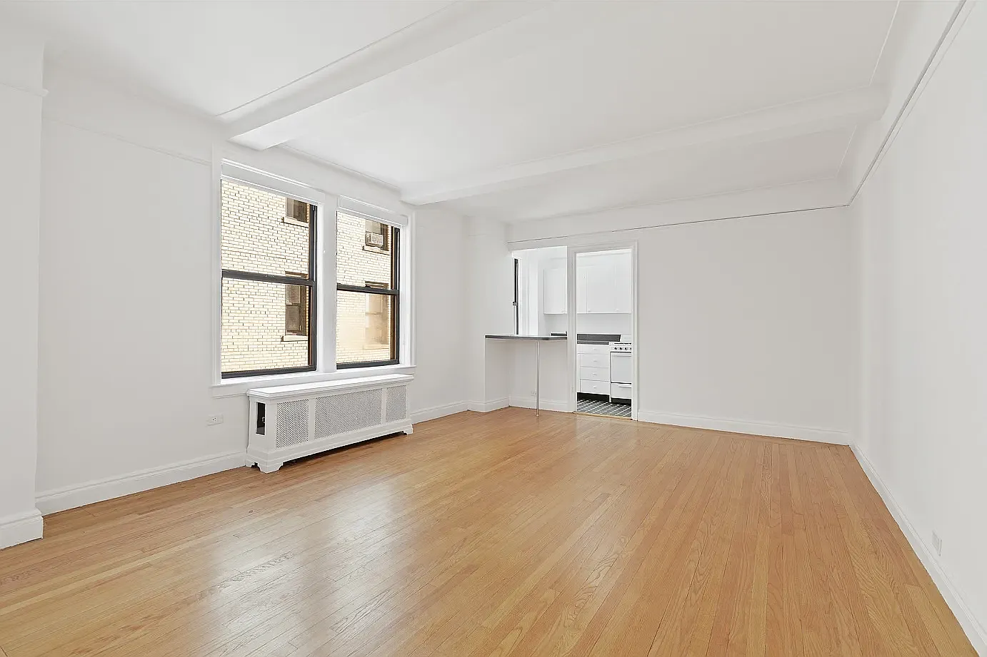301 East 21st Street — Photo 1
