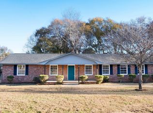 9 Riggs St, Greenville, SC 29611