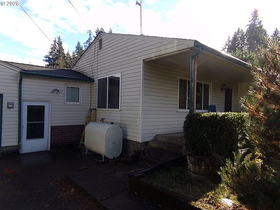 3rd image of 20880 SE Firwood Rd