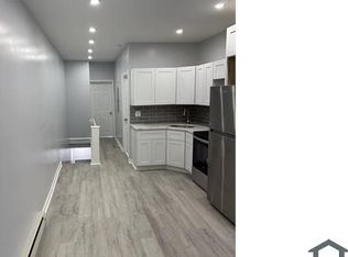 1020 N 43rd St Floor 2, Philadelphia, PA 19104