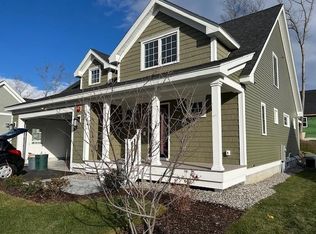 55 Evergreen Dr, Auburn, NH 03032