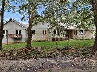 249 Reinke Rd, Ballwin, MO
