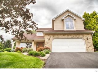 173 W Highland Ter, Nazareth, PA 18064