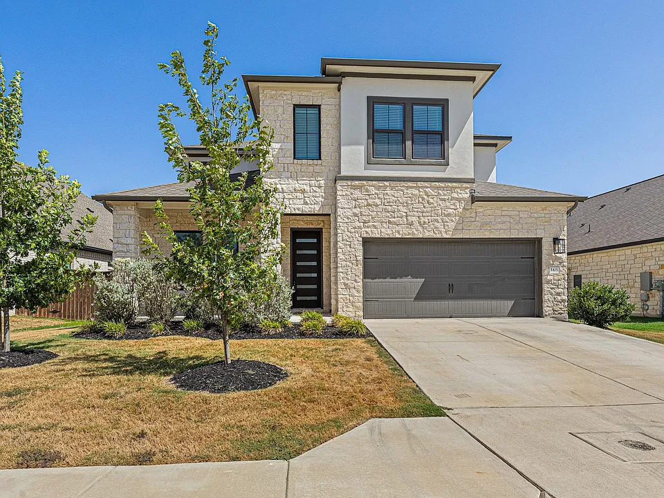 1105 Lickety Ln