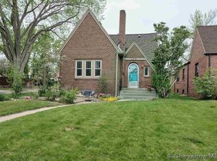 122 W 2nd Ave, Cheyenne, WY 82001