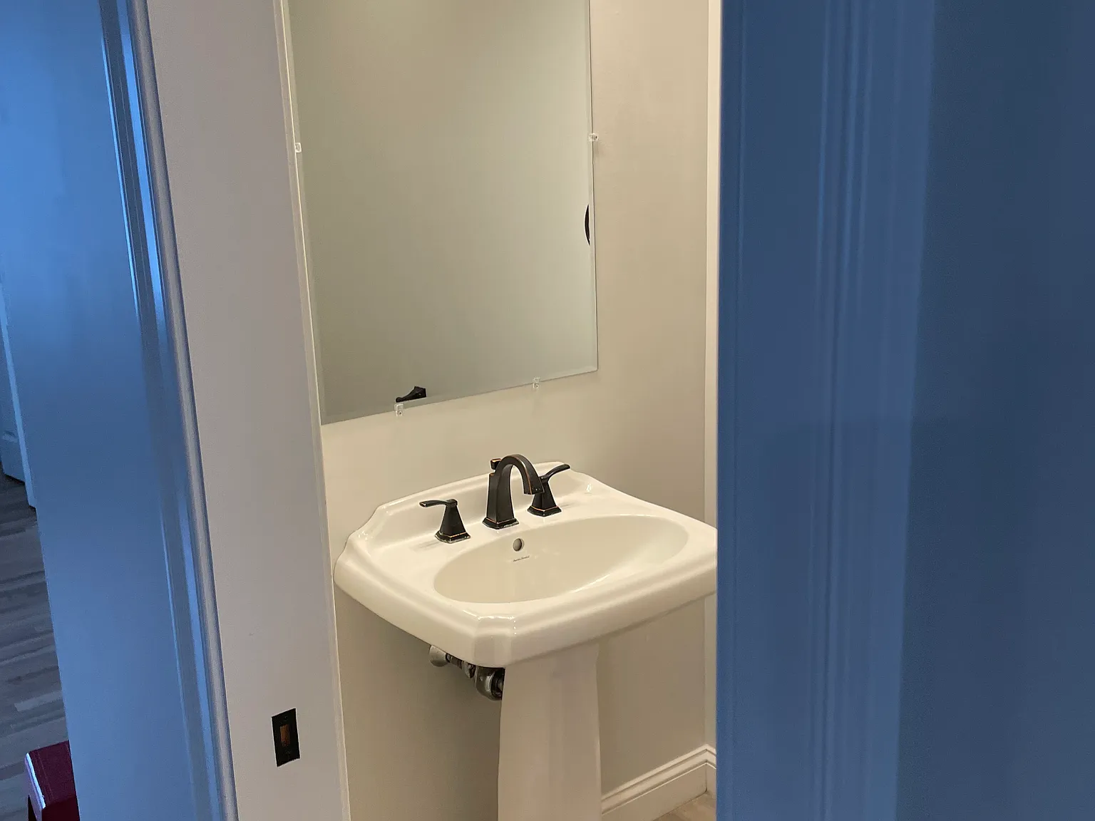 2 bed, 1.5 bath, 1600 sqft, $2,500 — Photo 3