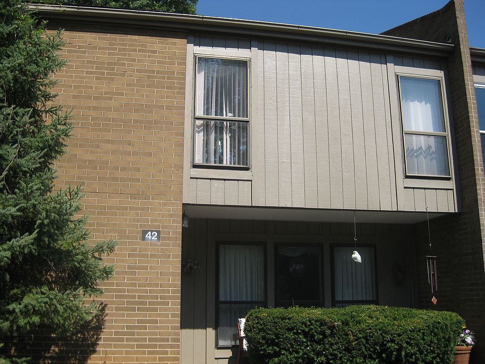 1st image of 42 Ankara Ct