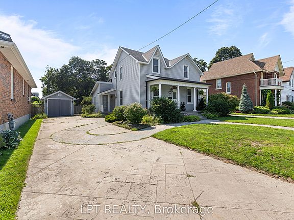 2nd image of 52 Parkside Dr
