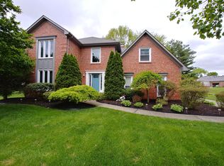 10605 Gleneagle Pl, Louisville, KY