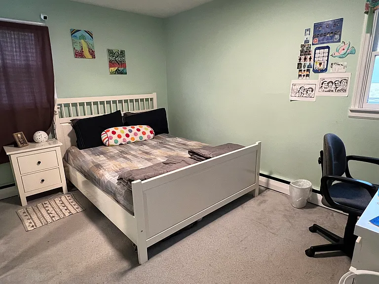Bedroom 1 (first floor)