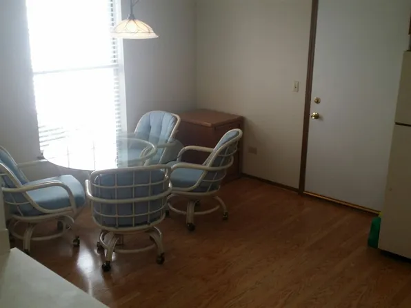 33A Tyler Ct #A, Streamwood, IL 60107