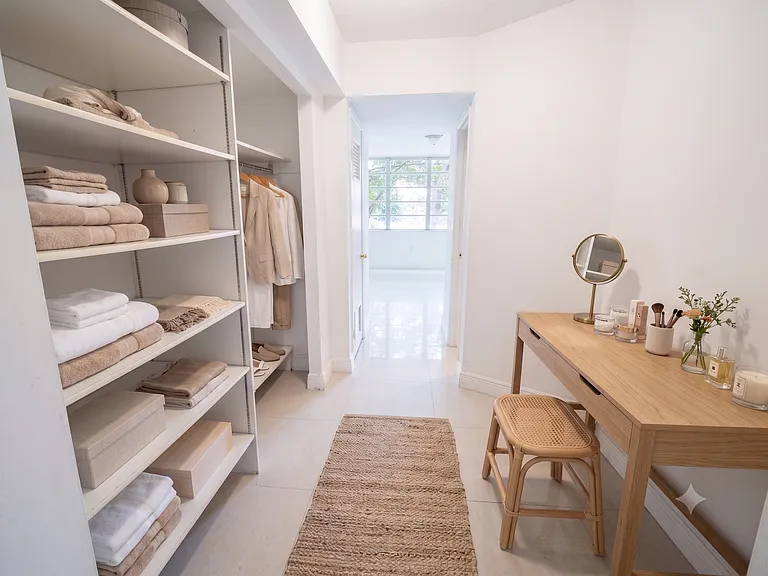 1670 NE 191st St #208 — Photo 9