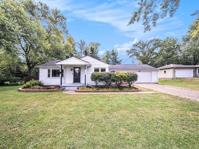 121 McConnell Dr, Jackson, MI, 49201
