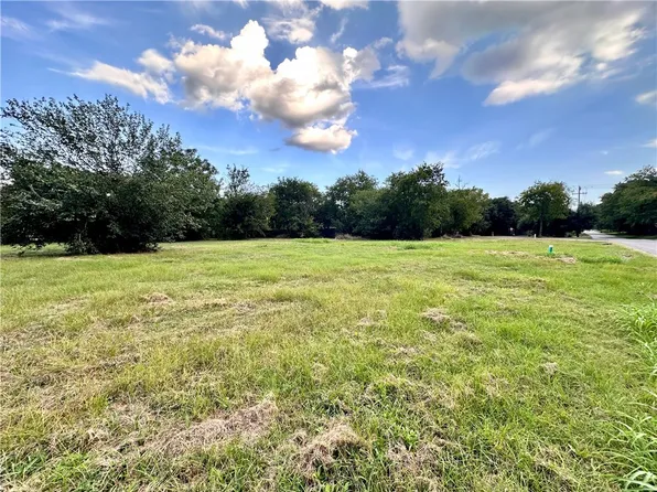 601 E 21st St, Bryan, TX 77803