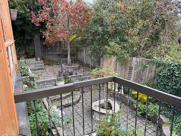 360 Stevens Ave SW #B — Photo 17