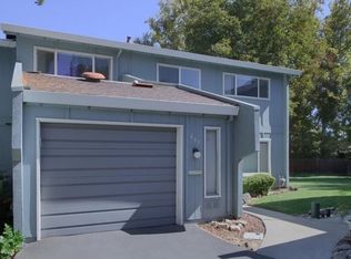 637 Knollwood Dr, Woodland, CA 95695