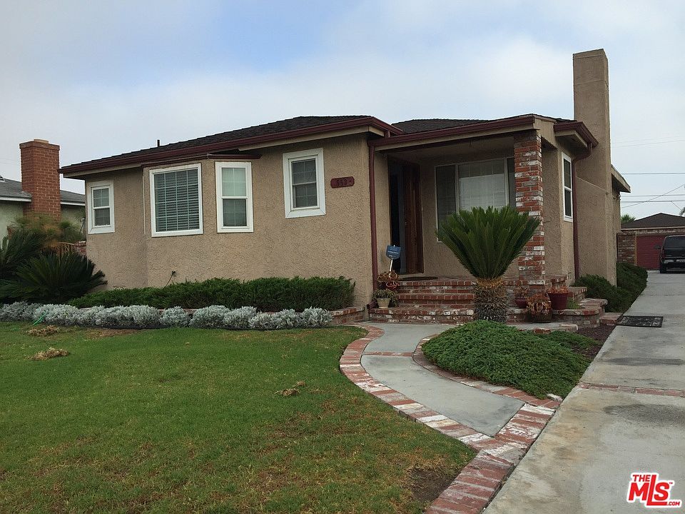 1st image of 553 W 119th St