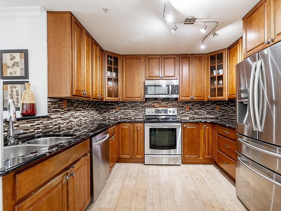 1st image of 20881 56th Ave #211