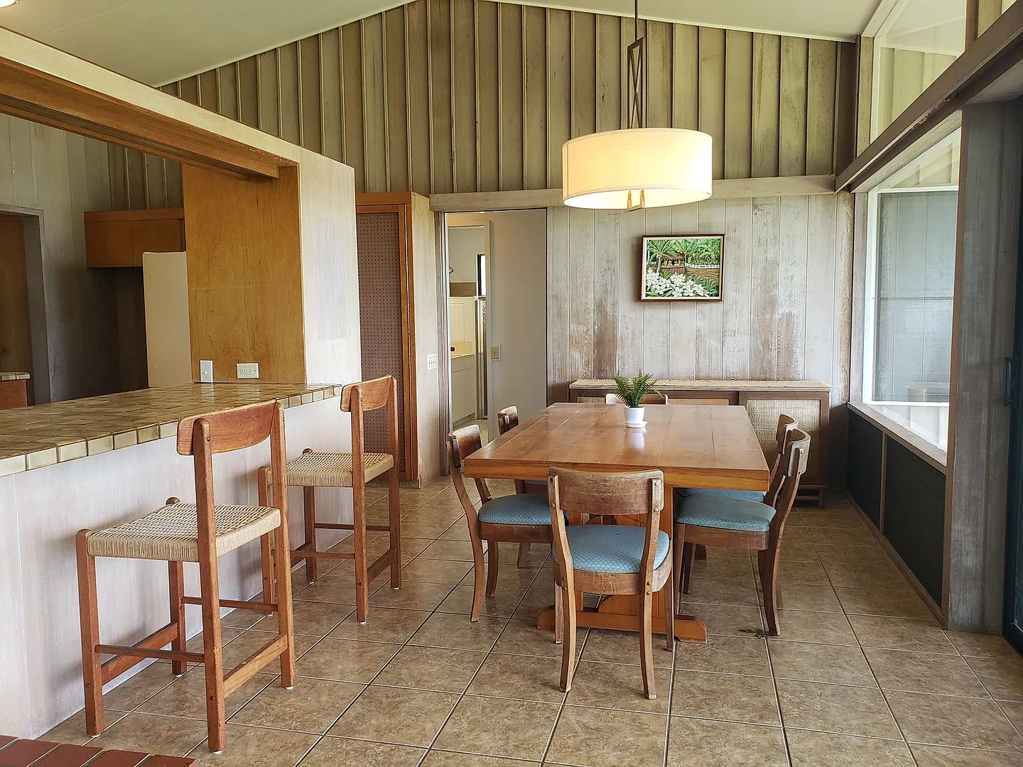3 Bedroom 2 Bath Single Family Home with Pool — Photo 3