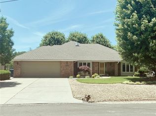 7 Rackwick Cir, Bella Vista, AR 72715