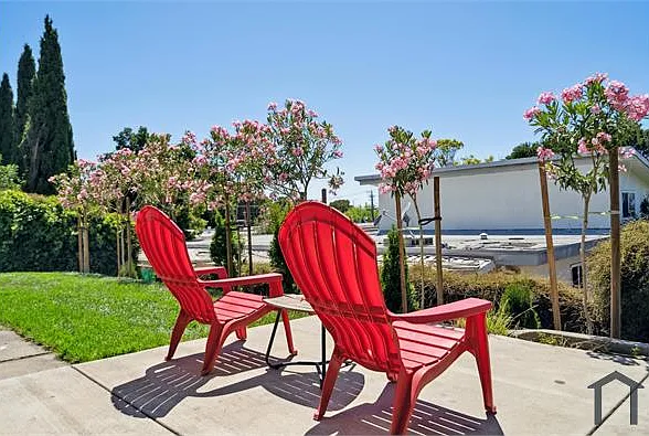 3441 Laguna Ave #1 — Photo 31