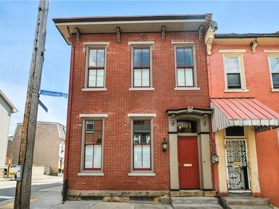 301 Jacksonia St, Pittsburgh, PA, 15212