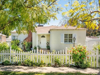 4242 Sunnyslope Ave, Sherman Oaks, CA, 91423