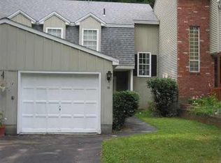 12 Haystack Rd E, Clifton Park, NY 12065