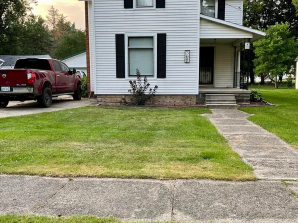 308 W Main St, North Adams, MI 49262